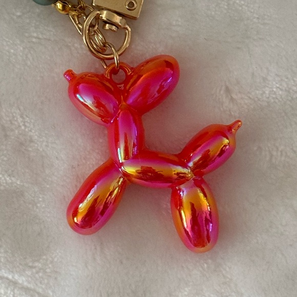 Red Balloon Dog Keychain With Green Faux Pearls & Eiffel Tower Charm - NWT - Picture 6 of 7